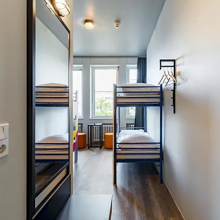 A&o Hauptbahnhof Άαχεν