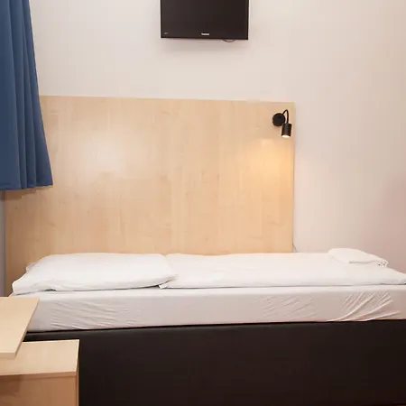 A&o Hauptbahnhof Hotel 2*