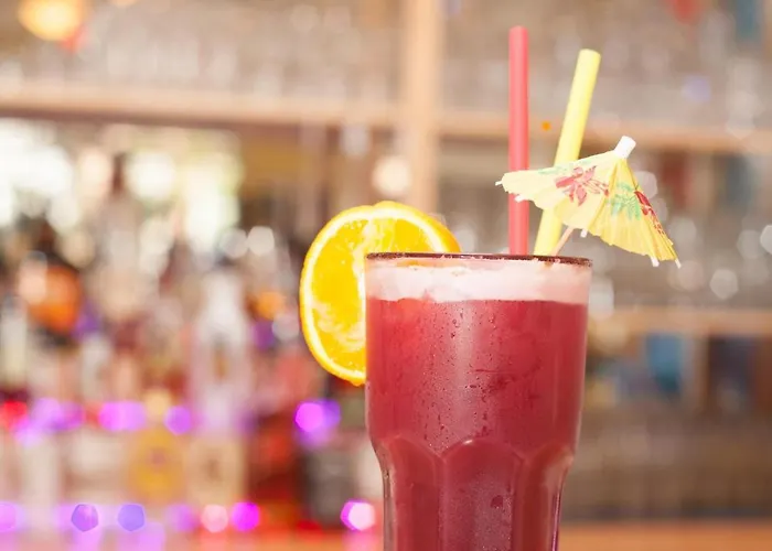 מלון A&o Hauptbahnhof 2*