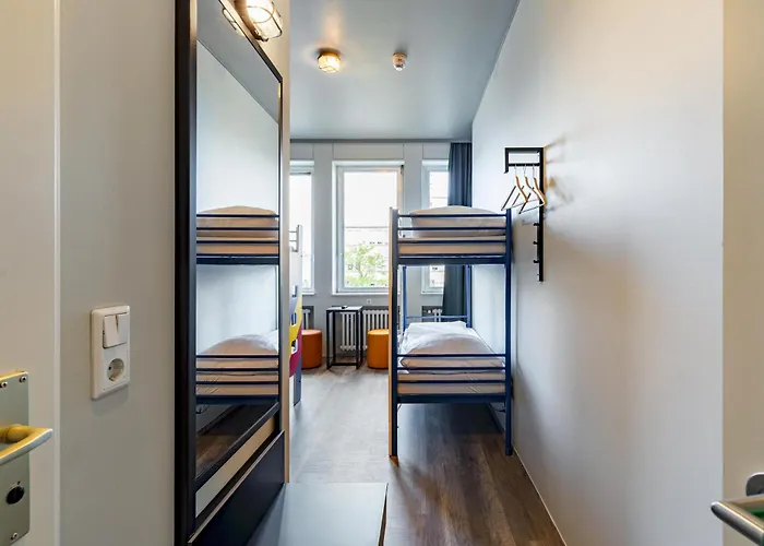 A&o Hauptbahnhof אאכן