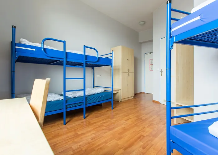 מלון A&o Hauptbahnhof אאכן